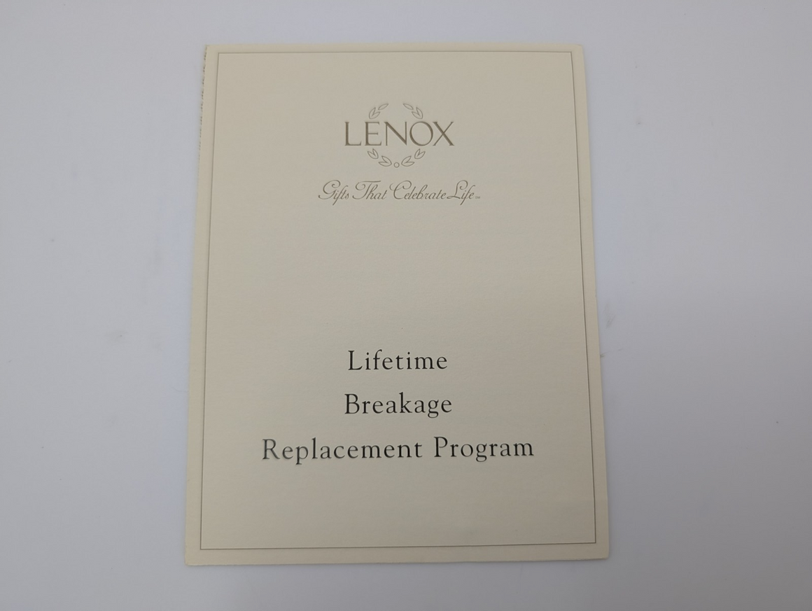 Lenox Disney Eeyore crystal figurine 095296 boxed with certificate - view 16