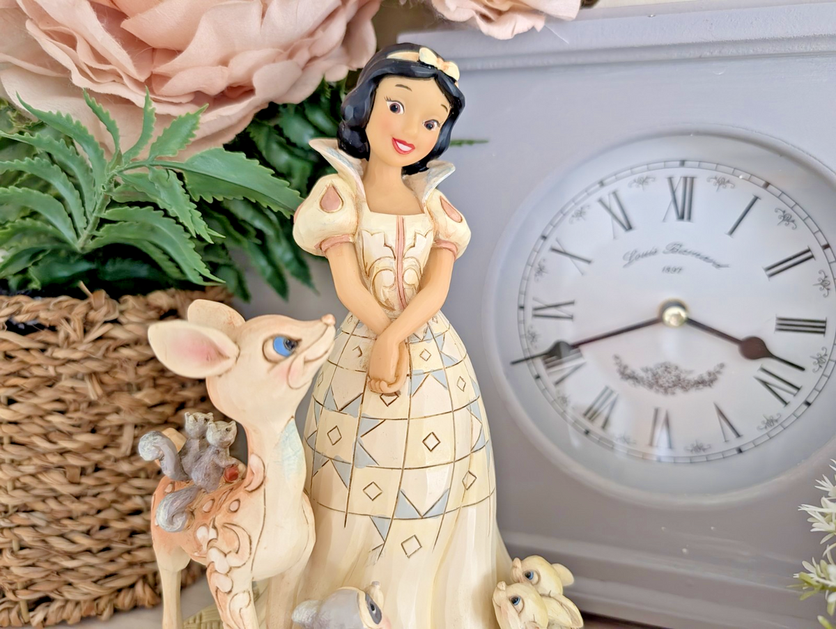 Disney Traditions Snow White Forest Friends Figurine White Woodland Jim Shore2