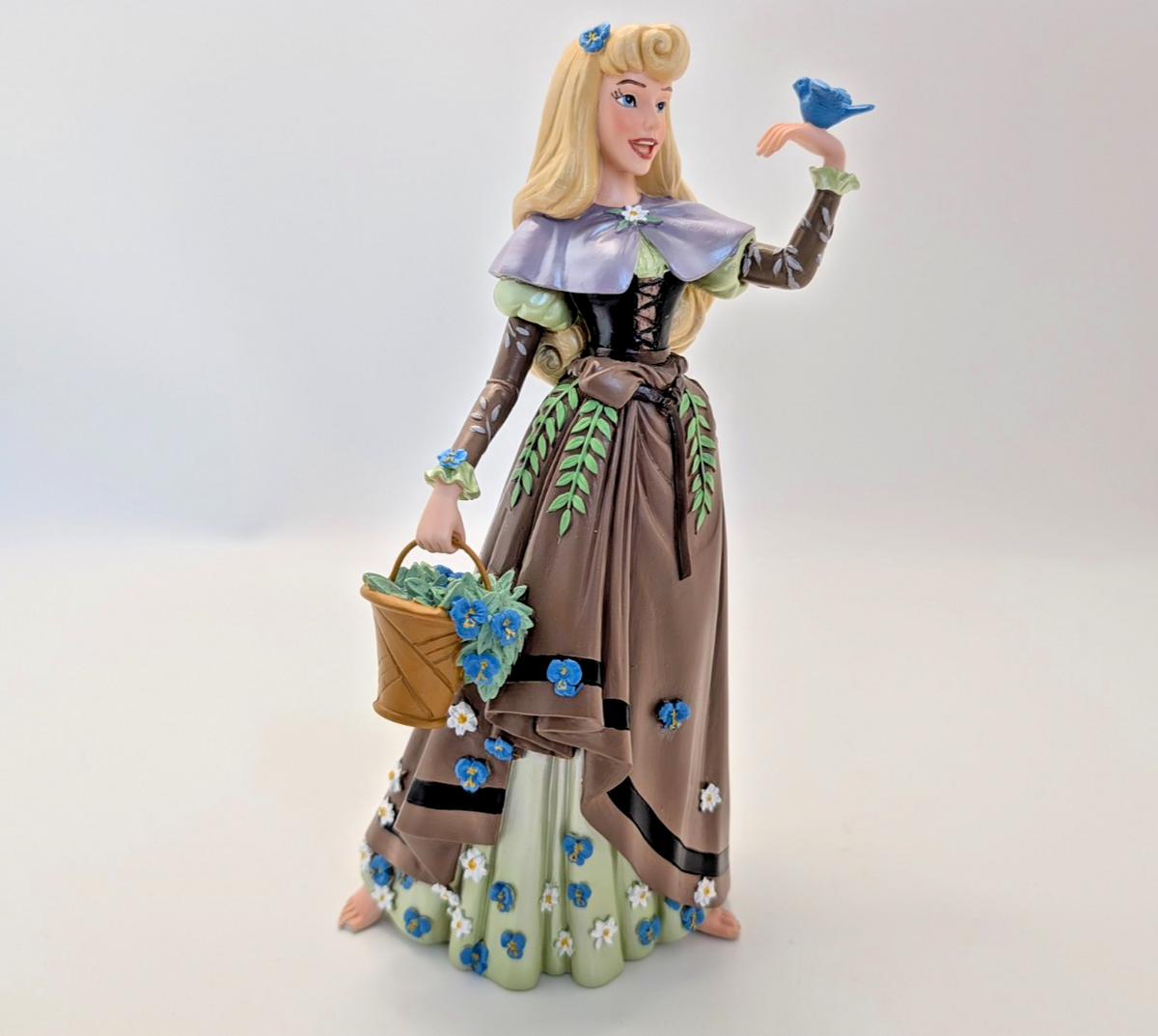 Disney Showcase Briar Rose Aurora Botanical 6014849 boxed figurine - underside condition