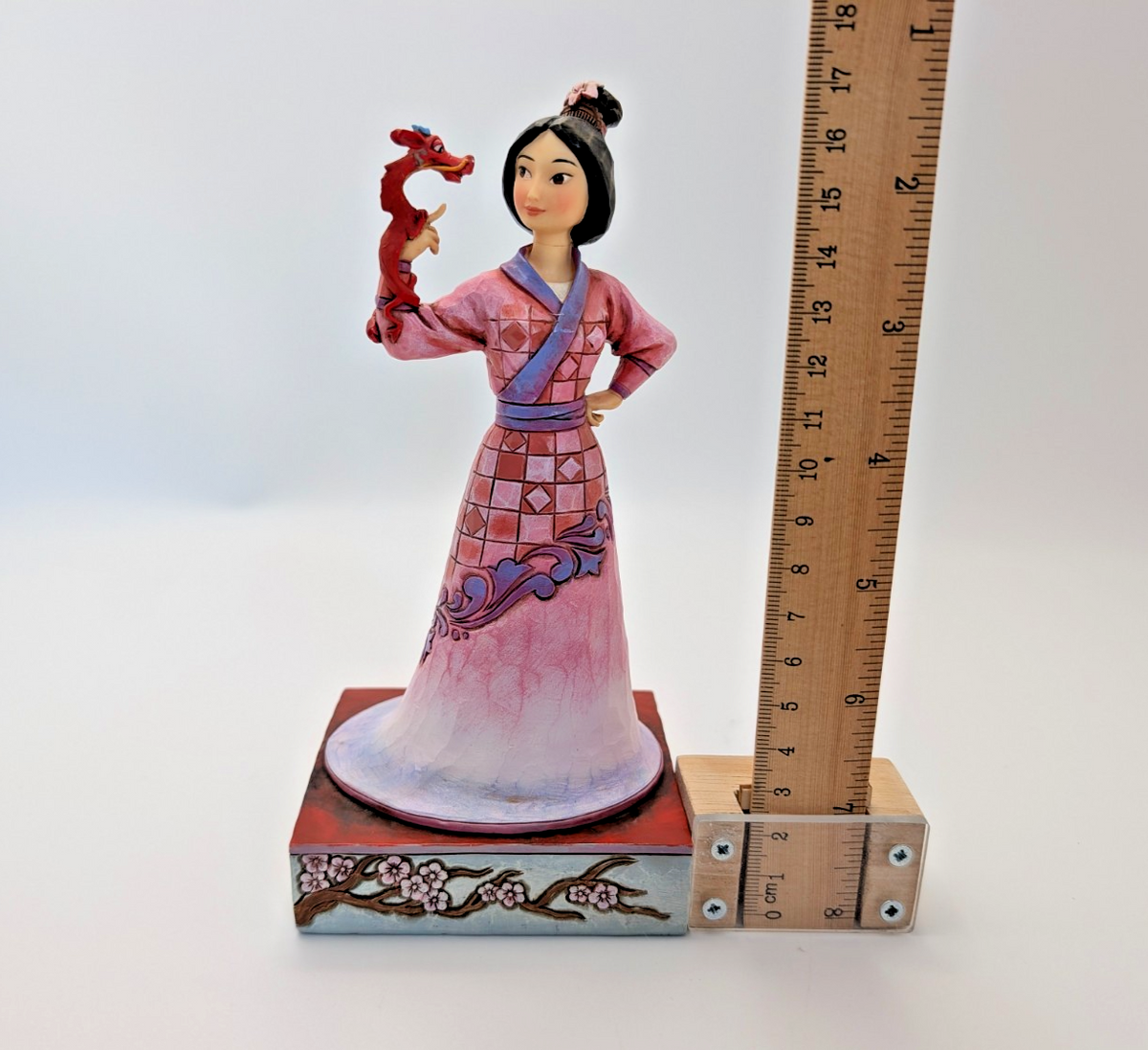 Disney Traditions Mulan and Mushu Determined and Tough 4037510 – left-side view