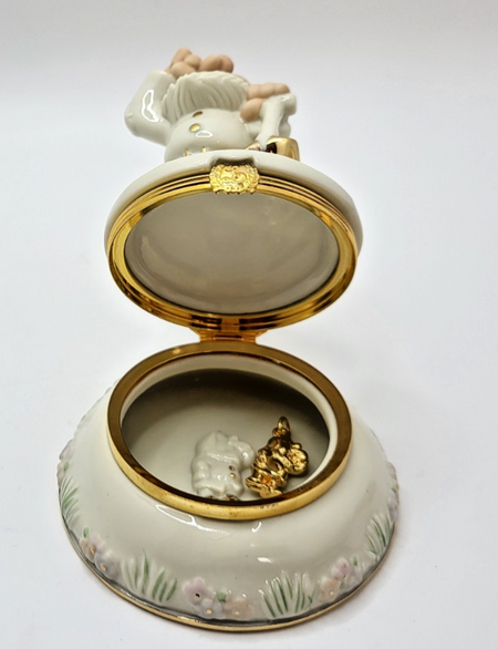 Lenox Disney Classics Sneezy Treasure Box COMPLETE Box Papers Charm Snow White11