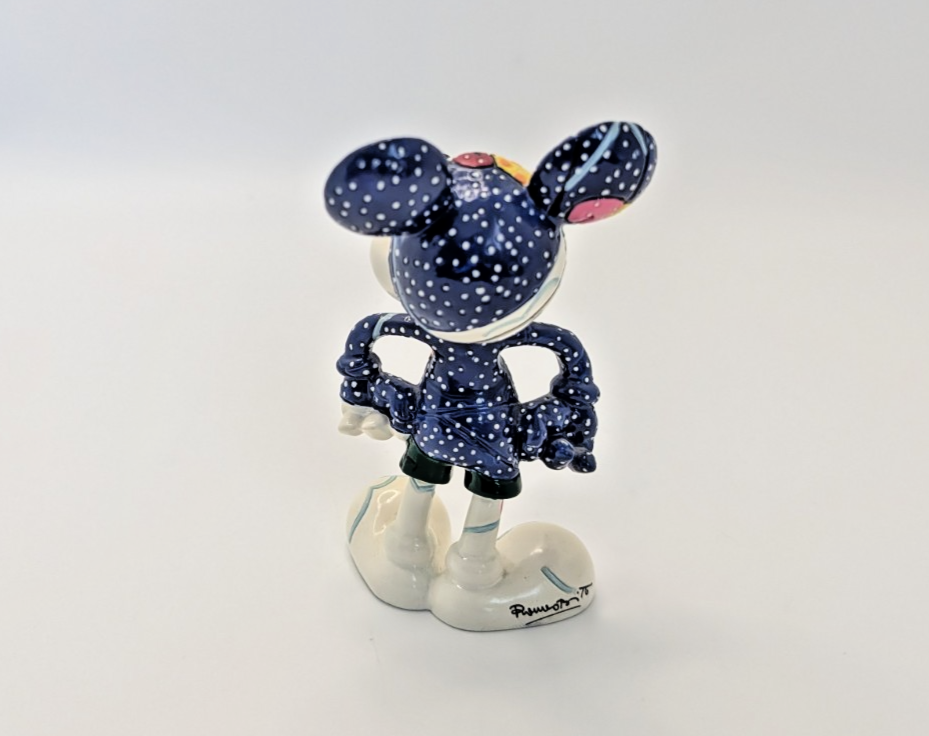 Disney Britto Mickey Mouse Winter Fun figurine 4021841 photo 6