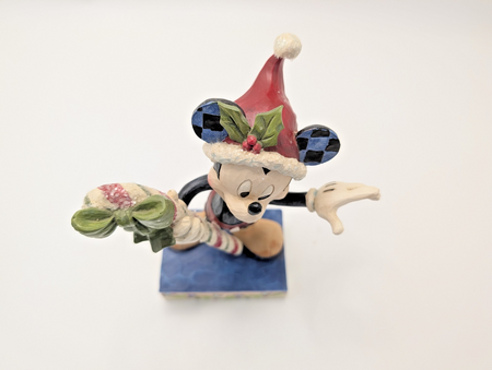 Disney Traditions Mickey Mouse Sweet Greetings Christmas Figurine Jim Shore11