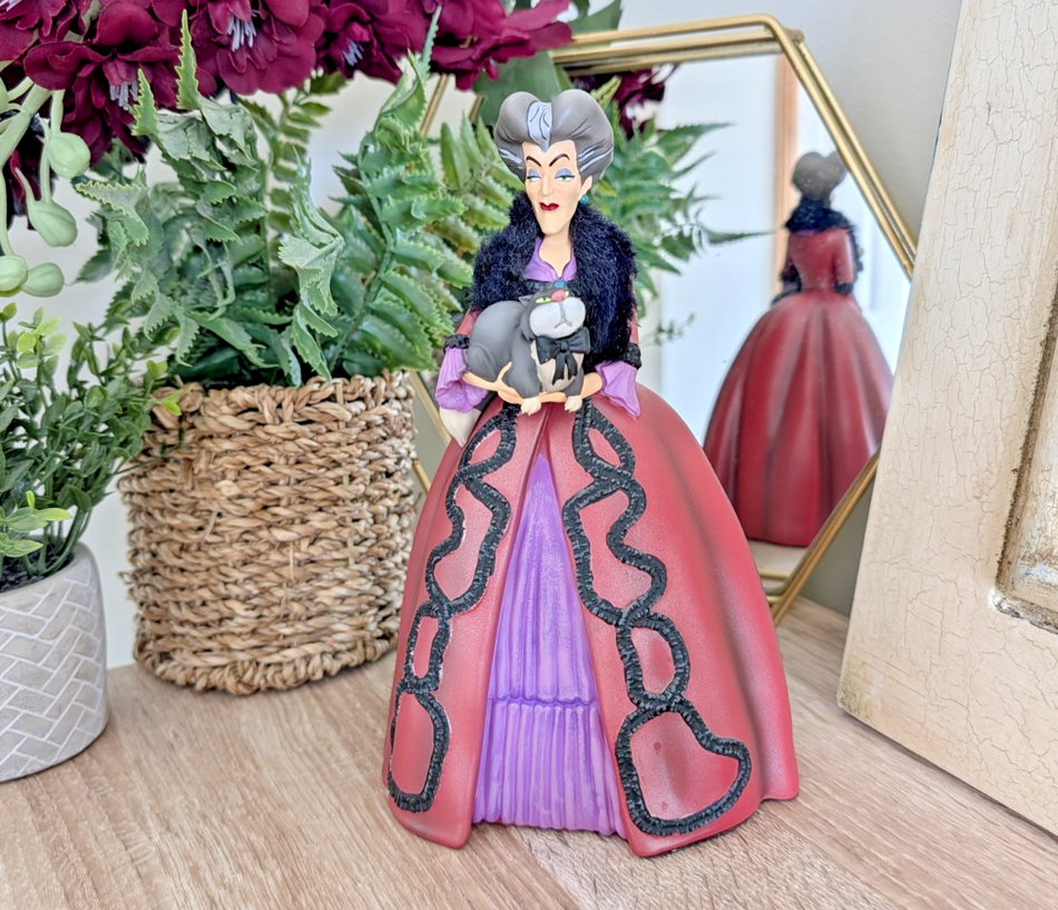 Disney Showcase Rococo Lady Tremaine & Lucifer Figurine 6010298