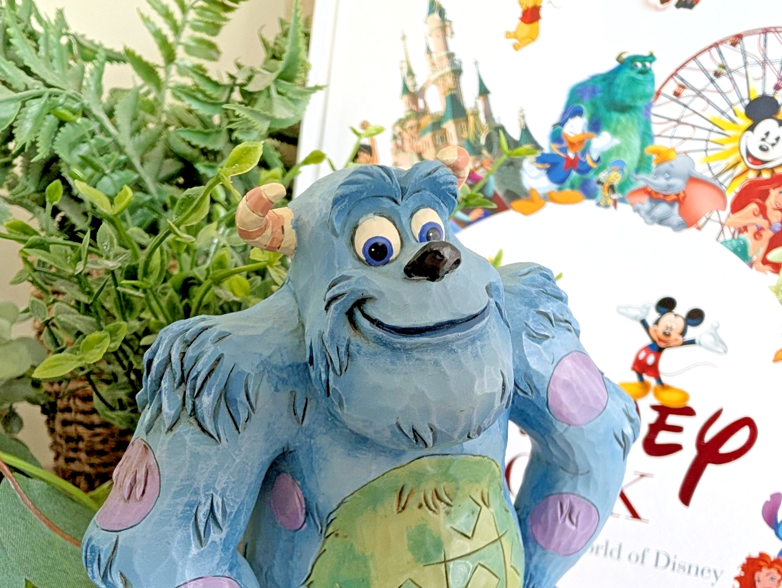 Disney Traditions Showcase Sulley Gentle Giant Figurine Monsters Inc. Jim Shore1