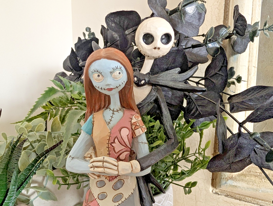 Disney Traditions Jack and Sally Fated Romance 4057951 Figurine by Jim Shore