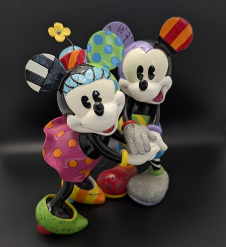 Disney Britto Mickey and Minnie 4049689 limited edition 1726 of 2500 figurine - view 3