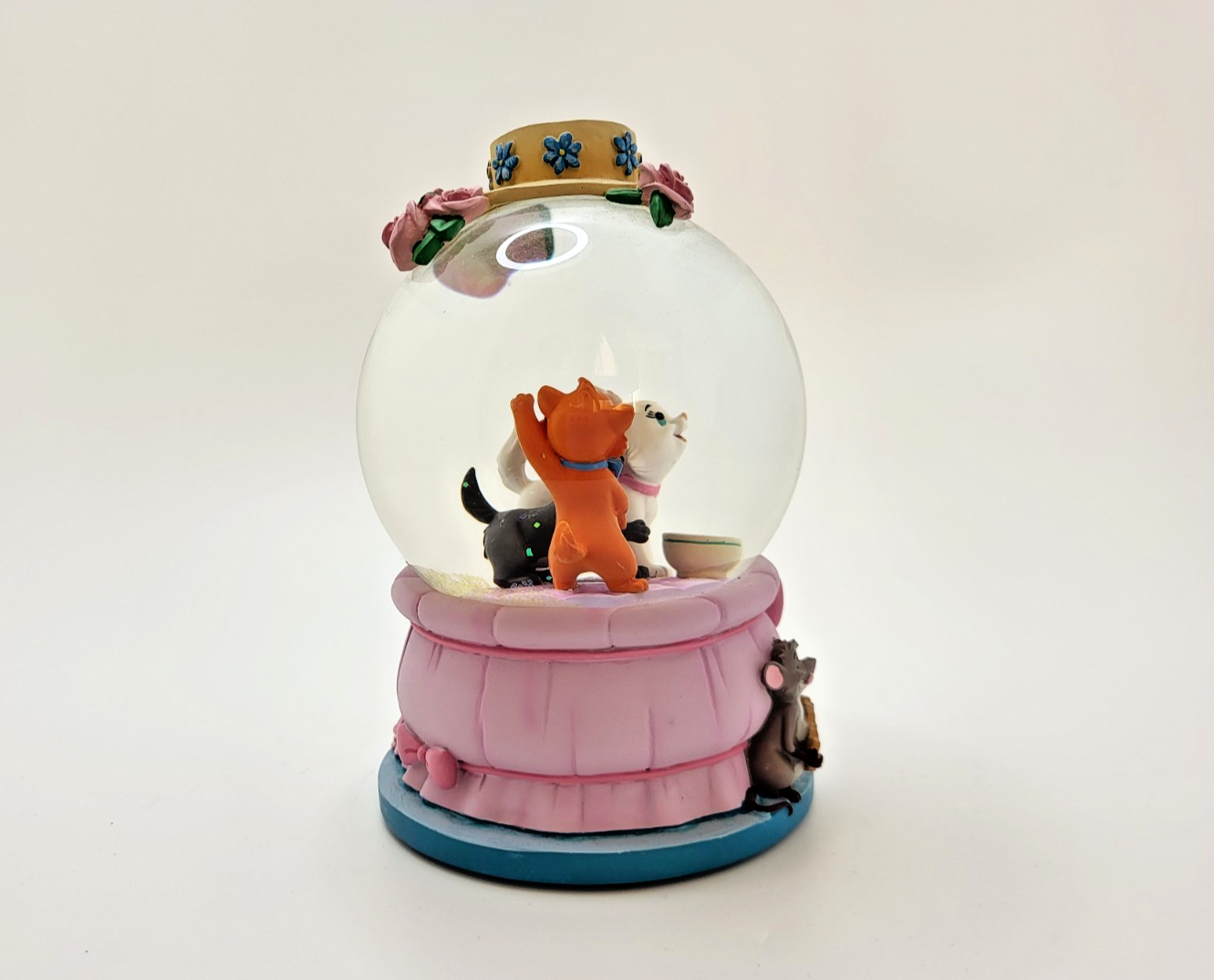 Disney Aristocats Snowglobe Disneyland Paris Exclusive Aristocats Kittens Marie9