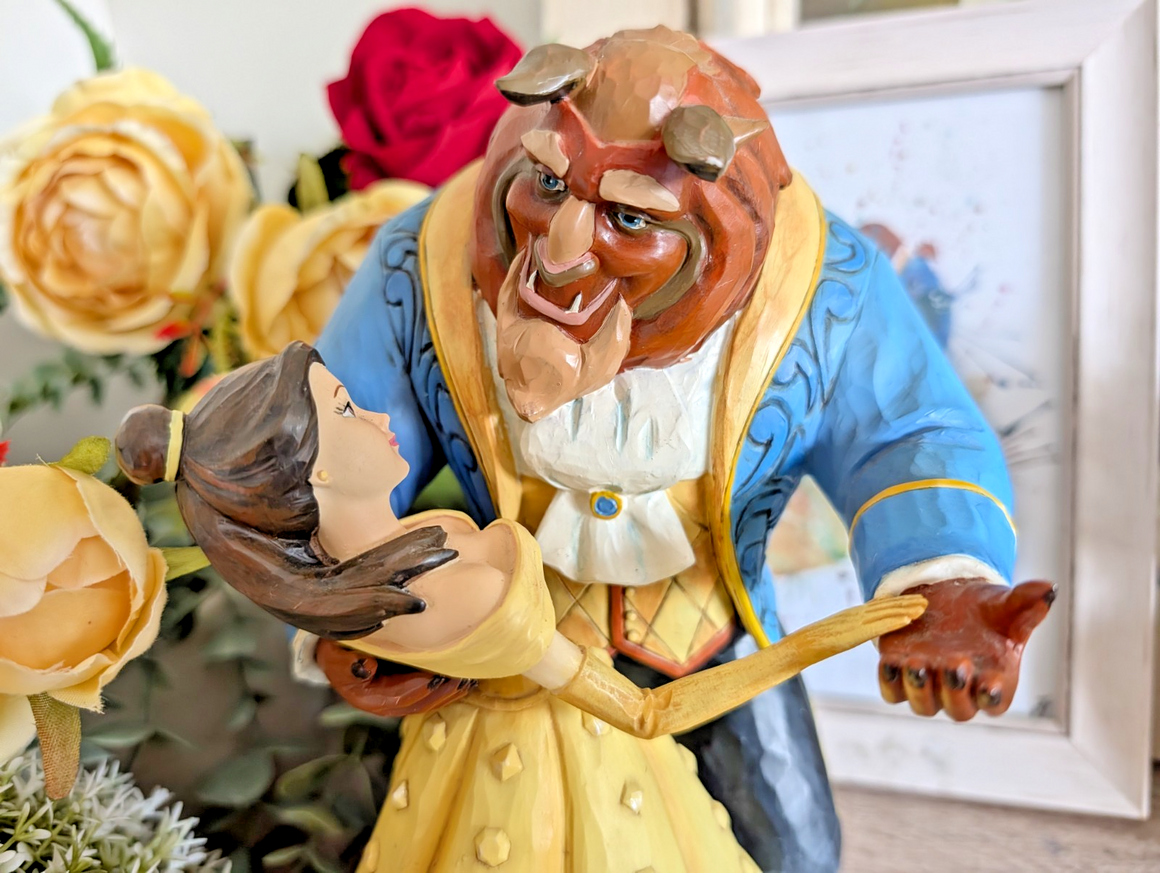 Disney Traditions Belle and Beast Moonlight Waltz figurine 4049619 photo 5