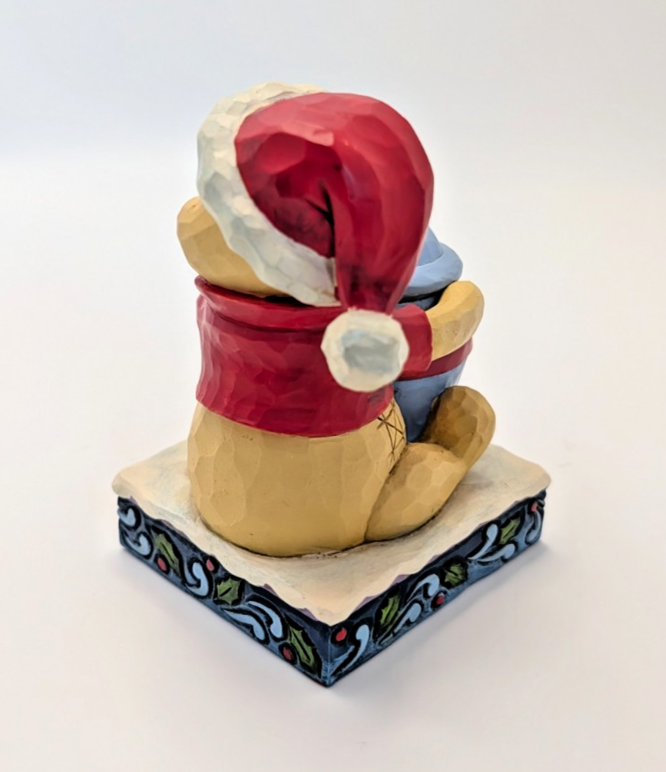 Disney Traditions Winnie the Pooh Holiday Hunny 6002845 – three-quarter view